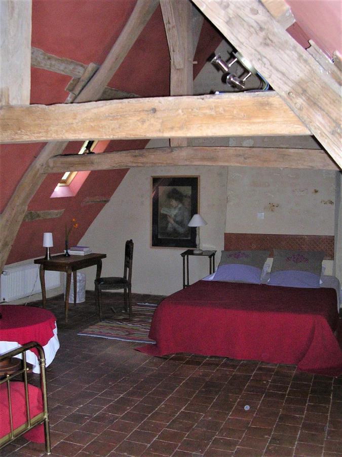 La Maison Des Aubees Remalard Bagian luar foto