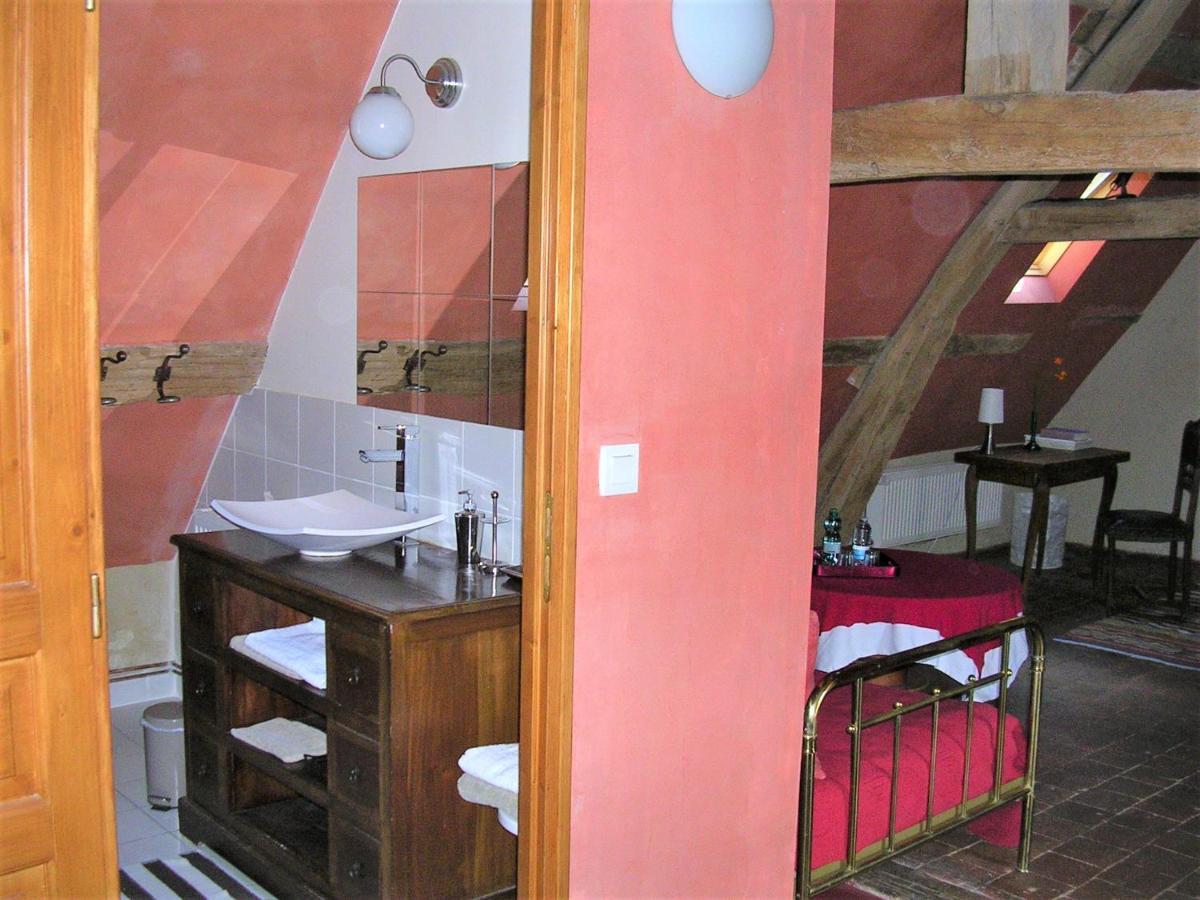 La Maison Des Aubees Remalard Bagian luar foto